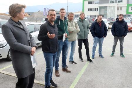 AED PODSKRAJNIK MEGA DOM 05 FOTO LJUBO VUKELIČ